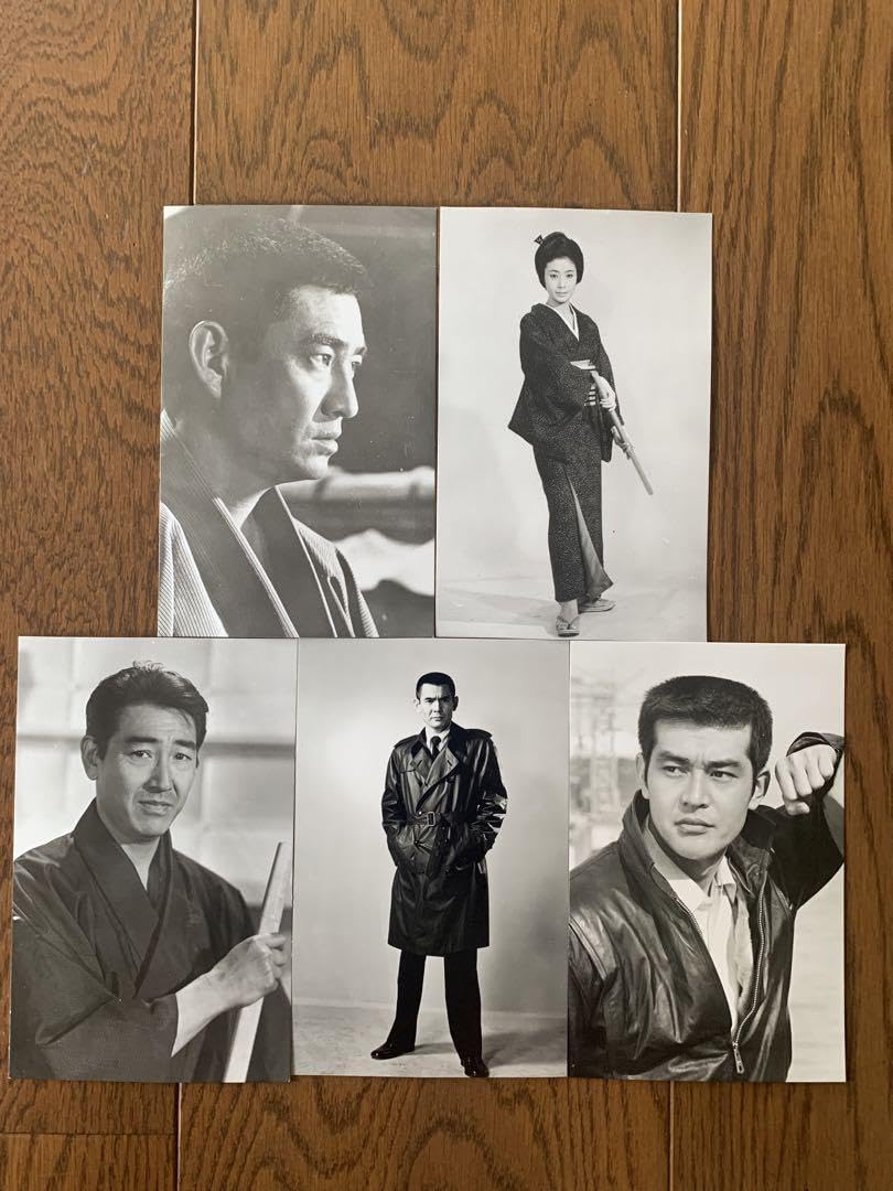 レアアイテム1982年発行 GUY'S ザ・プロマイド 高倉健 渡哲也 菅原文太 レアアイテム1982年発行 GUY'S ザ・プロマイド 高倉健 渡哲也