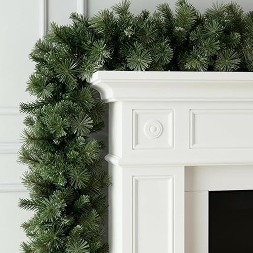 GloBrite Pine Christmas Garland 2.7m w/ 280 Tips - Plain Green - Realistic Cedar Pine, Indoor & Outdoor, Flexible & Adjustable, PVC Tips for Fullness - For Fireplace & Staircase Christmas Decorations