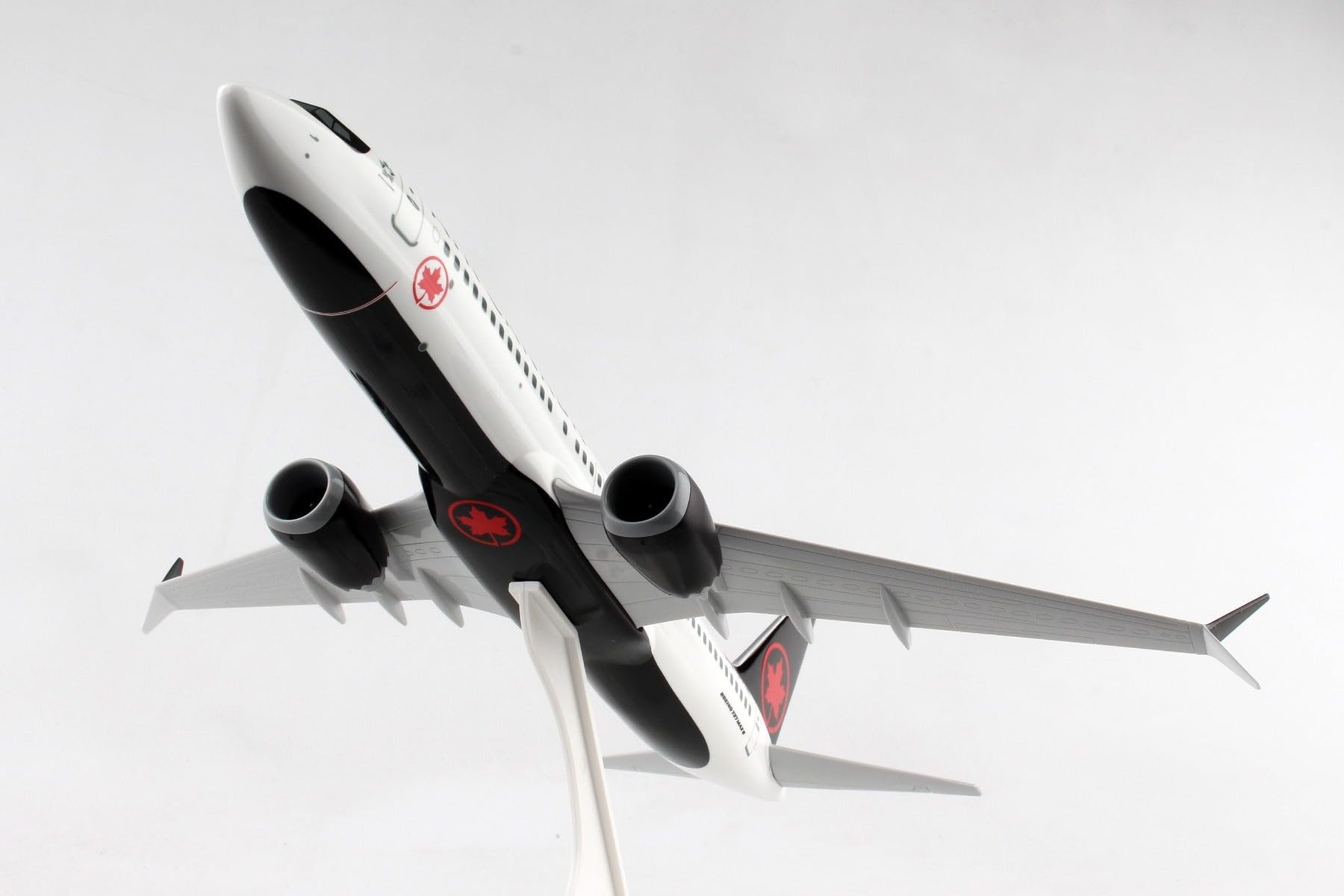 Amazon.co.jp: スカイマークス エア・カナダ 737MAX9 1/130