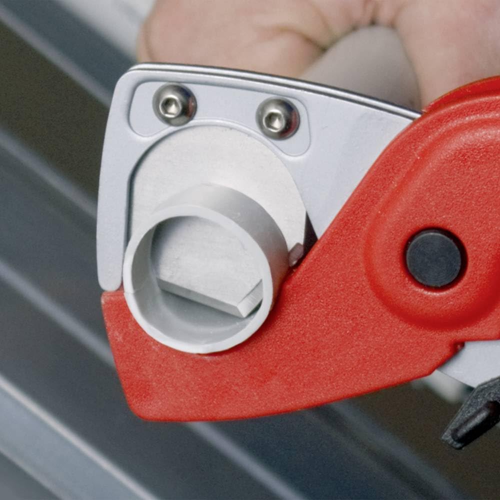Coupe-​tube Knipex,​pour la coupe rapide, exacte de tubes protect. à fentes