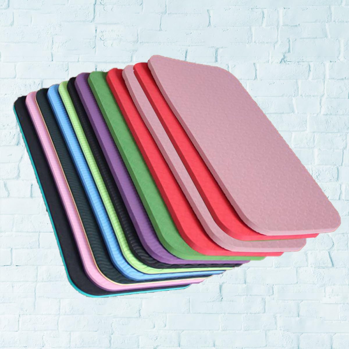 MAGICLULU 12 Cojines Gruesos para Yoga y Rodillas 34x17x0,6 Cm Tpe Antideslizantes para Pilates y Ejercicios en Suelo, Colchonetas para Arrodillarse y Sentarse en Color Aleatorio