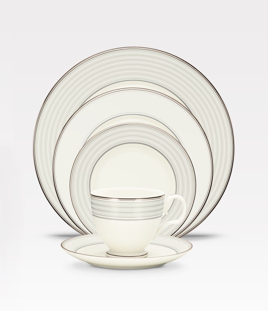Service de table Noritake Windsor Platinum pour vos dîners de fête