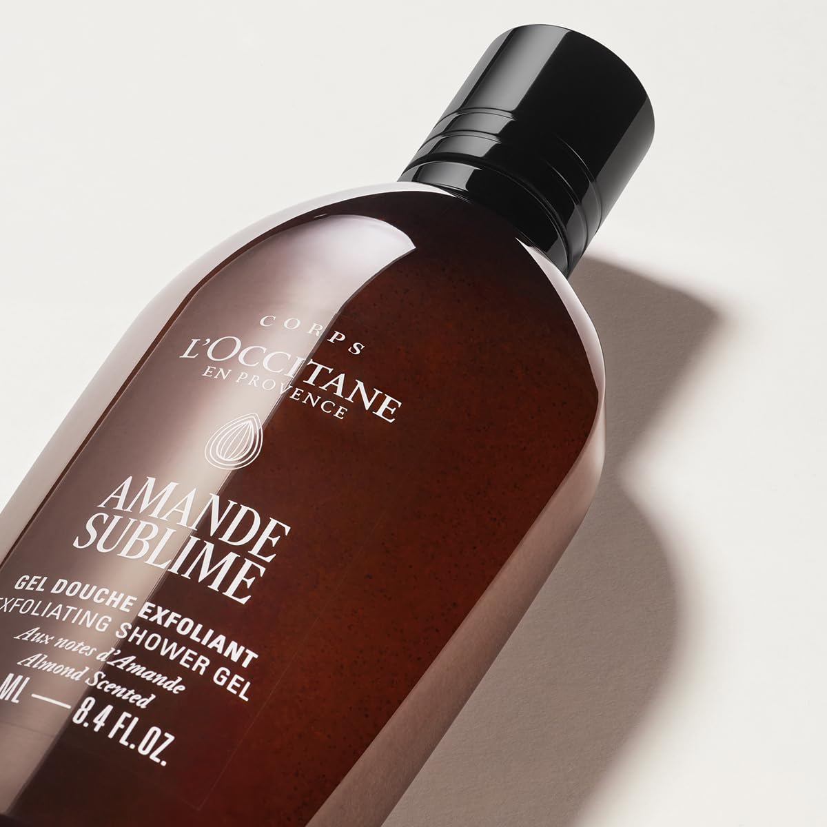 L'OCCITANE - Złuszczający żel pod prysznic Amendel (Amande Sublime) - 250 ml - Delikatnie czyści i złuszcza - Wyprodukowano we Francji