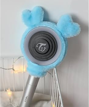 TWICE TWICEペンライトカバー　TWICEペンライト Qoo10] ペンライトカバー TWICE三代目応援ス