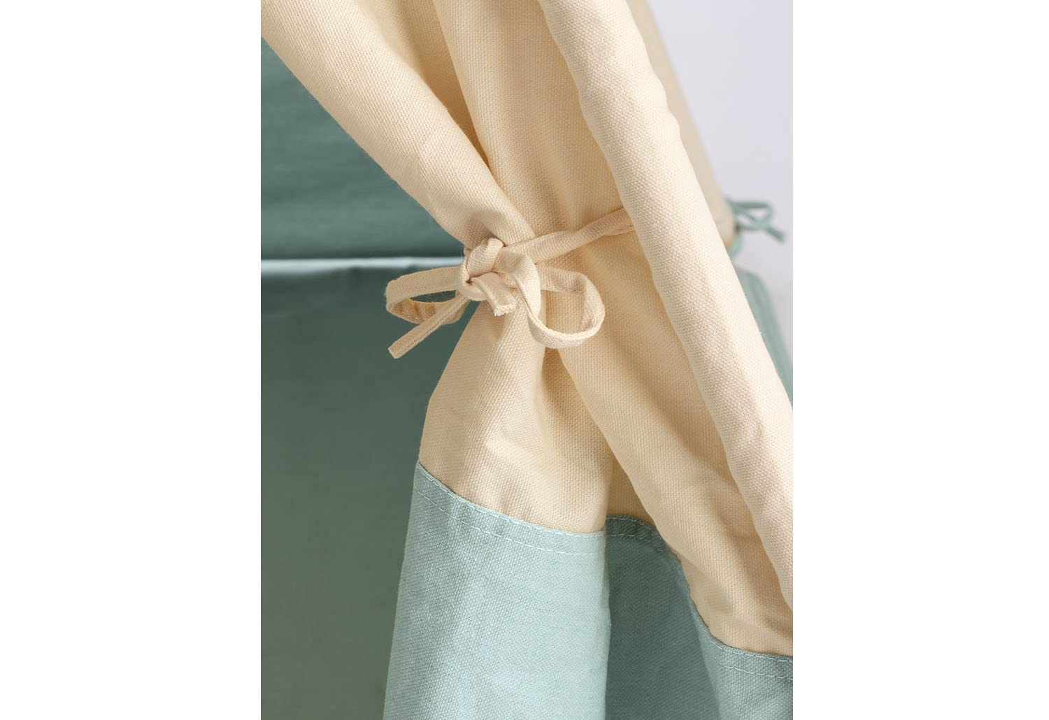 Pinolino Tipi Yuma - Tienda de campaña de Tela y Madera con Ventana, Alfombra de Suelo y Bolsa de Almacenamiento, para niños a Partir de 3 años, Tela con Tonos Pastel y banderines