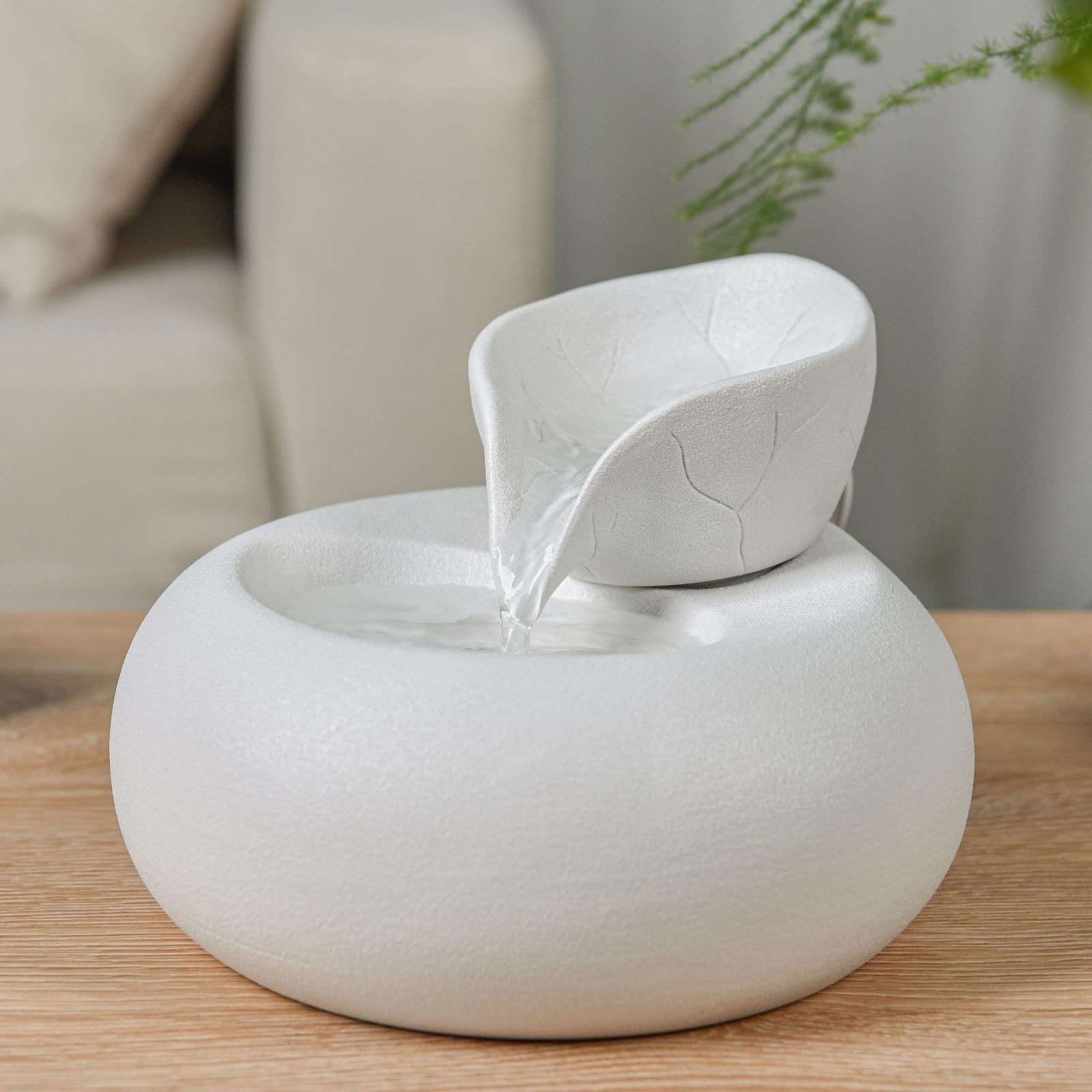 Zen'Light - Trinkbrunnen Toby für Katzen und Hunde - Tränke für Haustiere aus Keramik-Emaille - Wasserspender ohne Farbe, ungiftig - Geschlossener Wasserkreislauf ohne Licht - Höhe 18 cm
