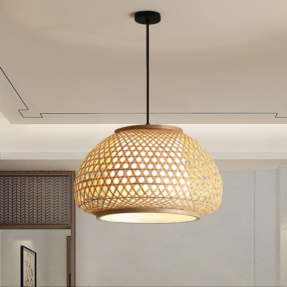 Lustre en bambou fait main pièce artisanale unique pour décoration intérieure raffinée
