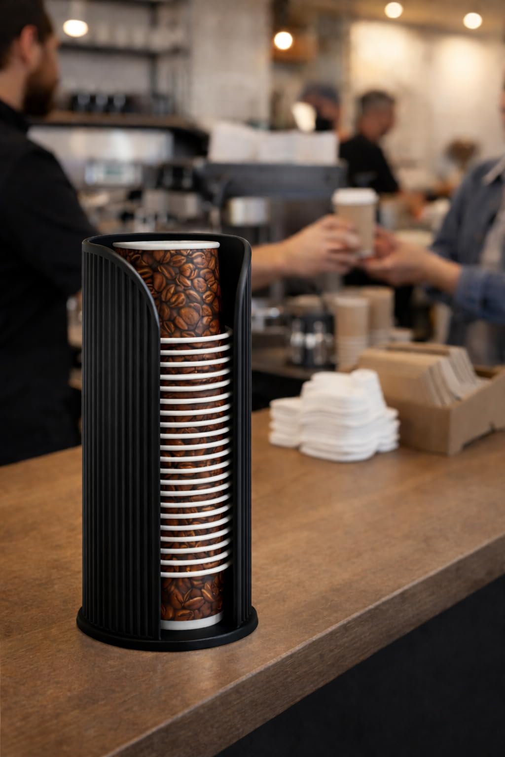 Becherspender Kaffee Becher Spender für Büro & Kaffeestation – Vertikaler Einwegbecher Halter aus robustem Kunststoff – Platzsparender Cup Dispenser für 8oz & 12oz (Schwarz, Large Coffee)
