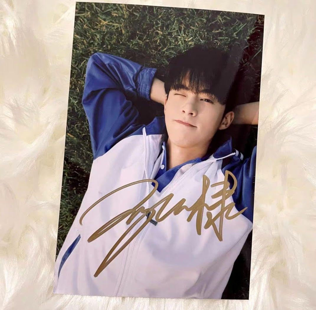 Amazon.co.jp: 王鹤棣 蒼蘭訣 ワンホーディー サイン入り 写真 : おもちゃ