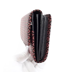 Amazon | [印傳屋] 印伝 長財布 束入S 大容量 鹿革 黒地×赤漆 菱