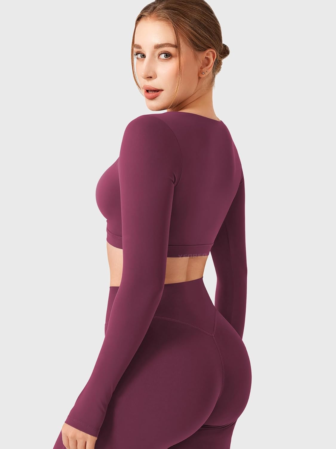 YEOREO Women Workout Long Sleeve Crop Tops Aberney Double Lined Deep V Cross Front Padded Yoga Cropped T Shirt - Image 4