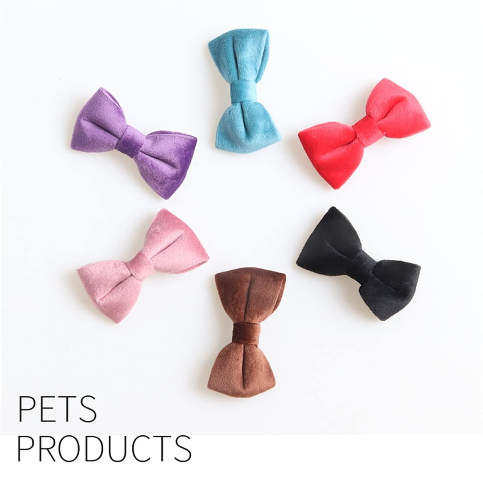 JINGYAN Colliers Collier de Chat Velvet Collier Solide Bowknot Chiot Chihuahua Collier avec Bell Safety Safety Boucle Chats Bow Cravate Animaux Accessoires(Red Bowknot Collar)