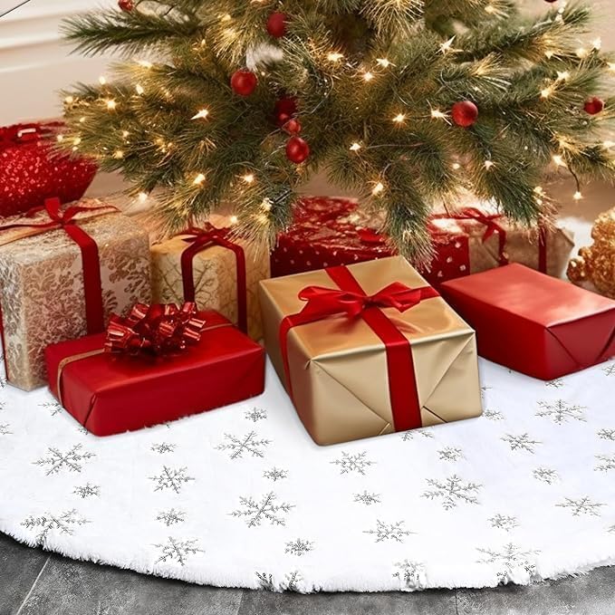 Faldas de árbol de Navidad de 60 pulgadas, falda de árbol de Navidad de piel sintética blanca con copos de nieve de lentejuelas plateadas, faldas de