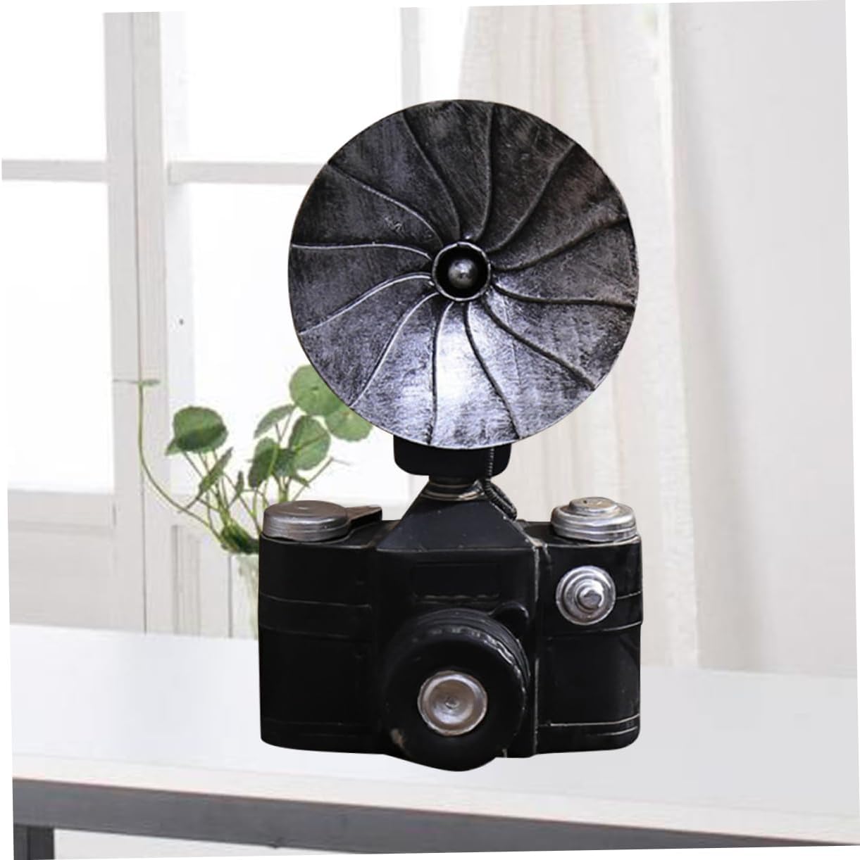 Mini Vintage Camera Prop Resin Desktop Craft for Showcase Vintage Camera Model Photo Props for Home Decor