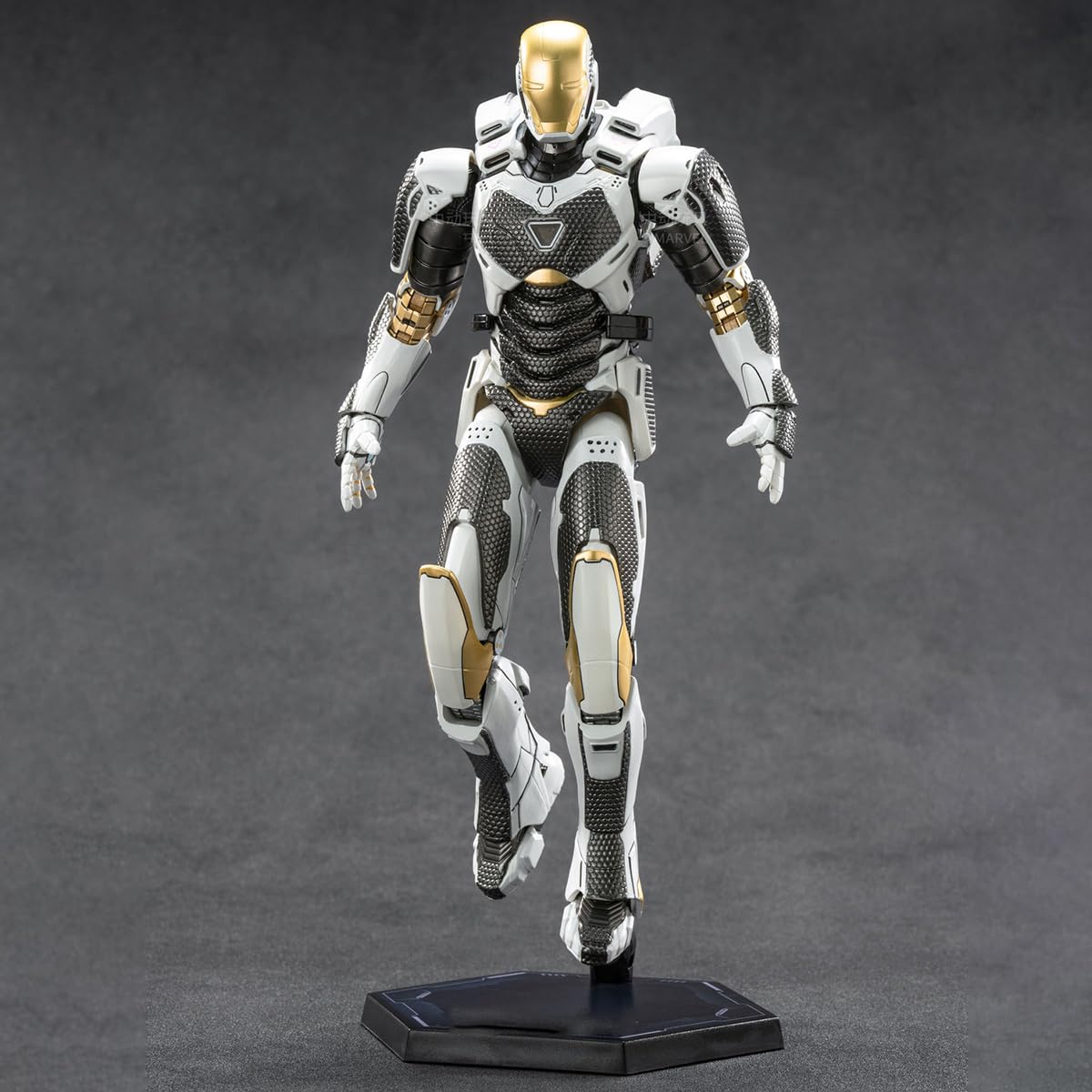 Amazon.com: HiPlay ZD Toys 1/10 Anniversary Non-Luminous Edition