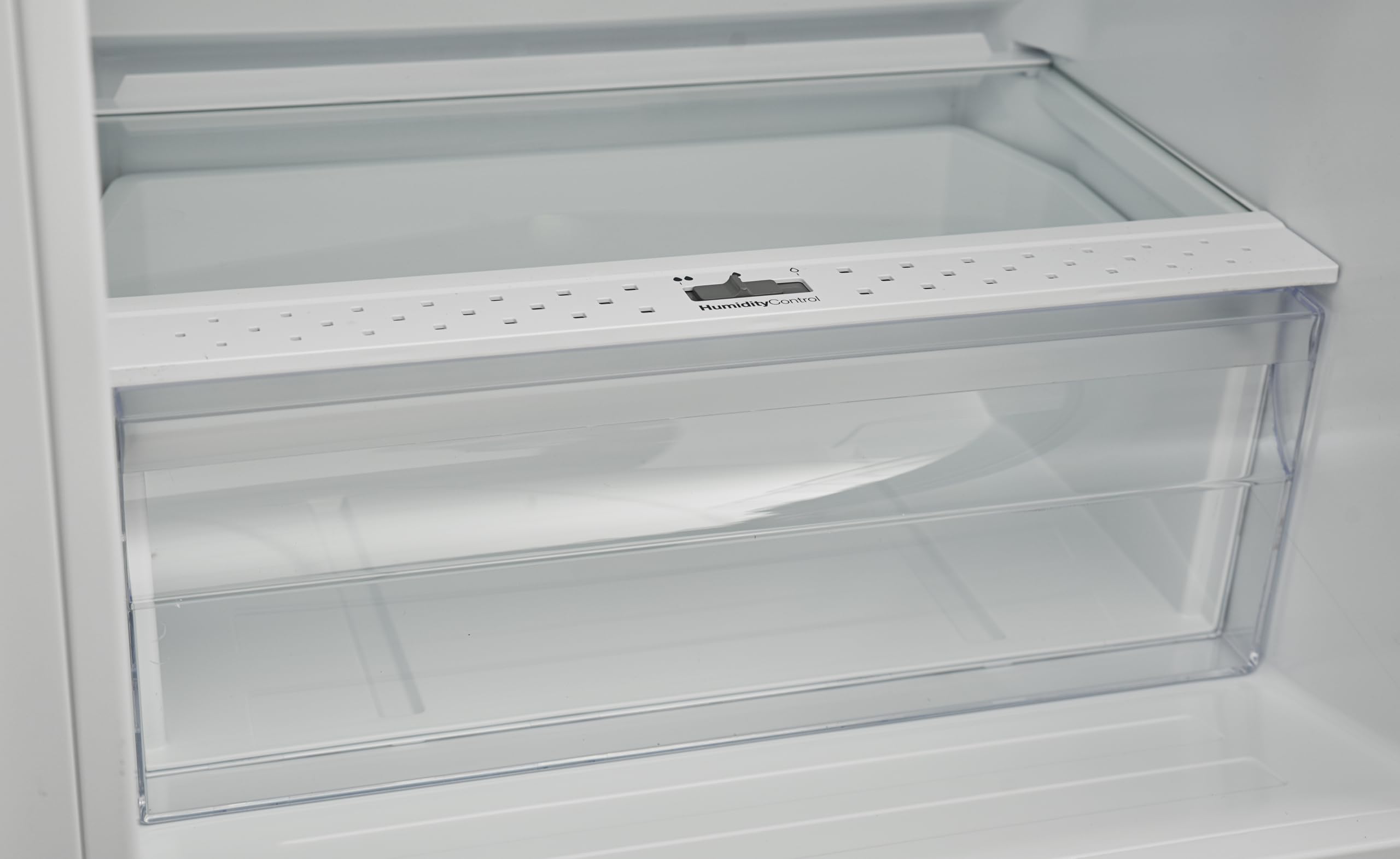 Respekta - Refrigerador congelador empotrable GKE178 / 177 cm de alto / 54 cm de ancho / 181 L de refrigeración / 68 L de congelación / 3 compartimentos de congelación [Clase energética E]