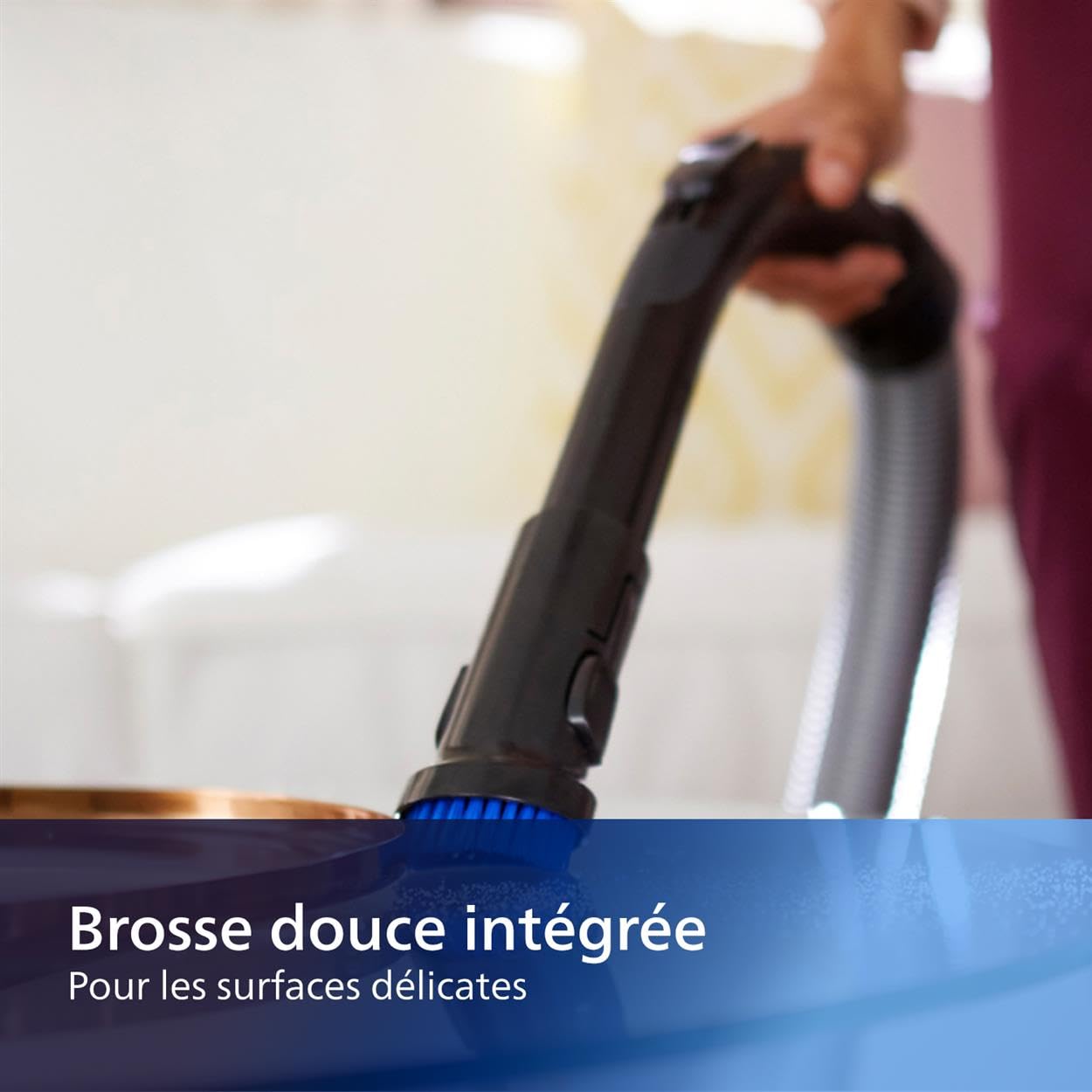 Philips PowerPro Expert Aspirateur Sans Sac - 900 W Avec Filtre Anti-allergènes H13 et Brosse TriActive (FC9729/09)