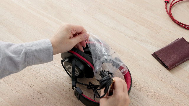 Amazon.com: Numark HF175 - DJ Headphones with Closed Back Over Ear