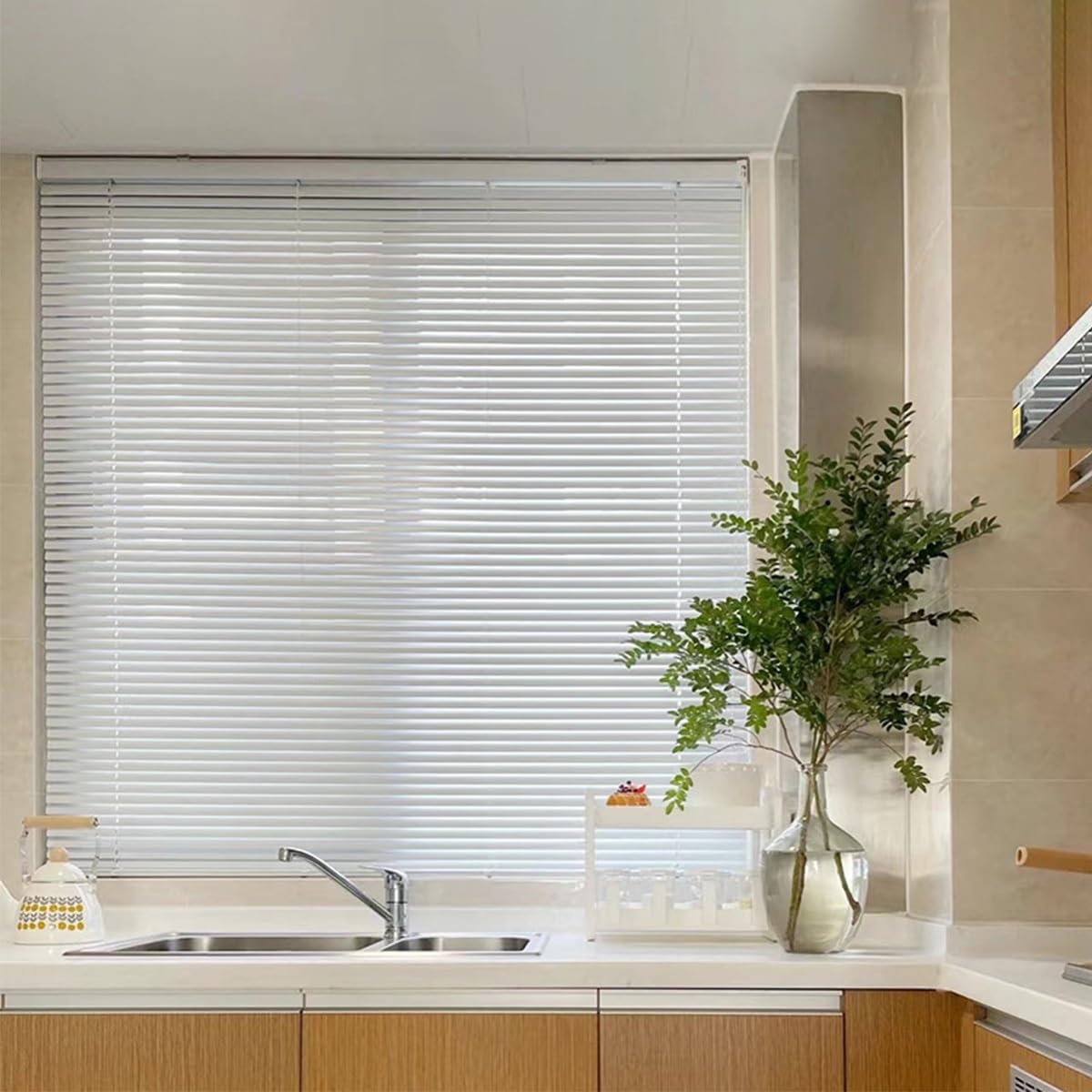 Jalousie Weiß Plissee Sichtschutz Fensterdecor Verdunkelnd Holzjalousie Horizontalerplissee Verdunkelungs-Rollo für Fenster Türen 130x220 100x220 60x220 150x220 cm(150x220cm)