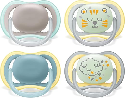 Philips Avent Pack de 4 Chupetes Ultra Air ligeros y transpirables: 2 chupetes que brillan en la oscuridad y 2 chupetes de día, para bebés a partir de 18 meses (Modelo SCF349/43)