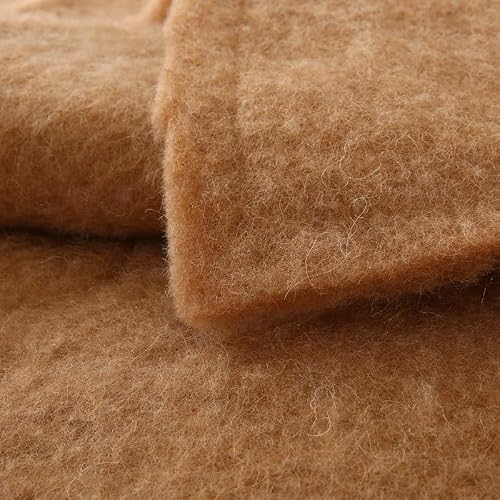 Camel Fleece Padding, 200GSM, 2m Wide, Soft Thermal Filling for Quilts, Blankets and Clothing, Lightweight Breathable Sewing Material (Natural, 180x200cm)