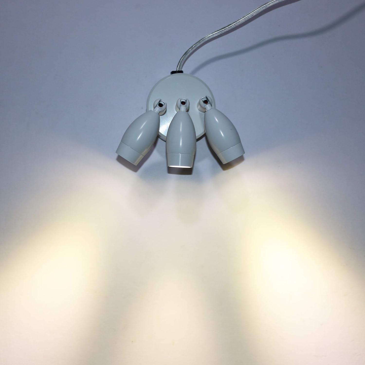 3W Three Heads LED Wall Mount Spotlight Adjustable Picture Light Plug In Lamp On/Off Button Cabinet White Finish Nature White