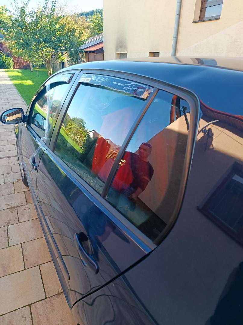 Kit 4 Deflettori Aria Nero Fumé Trasparento Antivento per Finestrini Laterali Anteriori e Posteriori Compatibile con VW Golf 5 V 2003-2008
