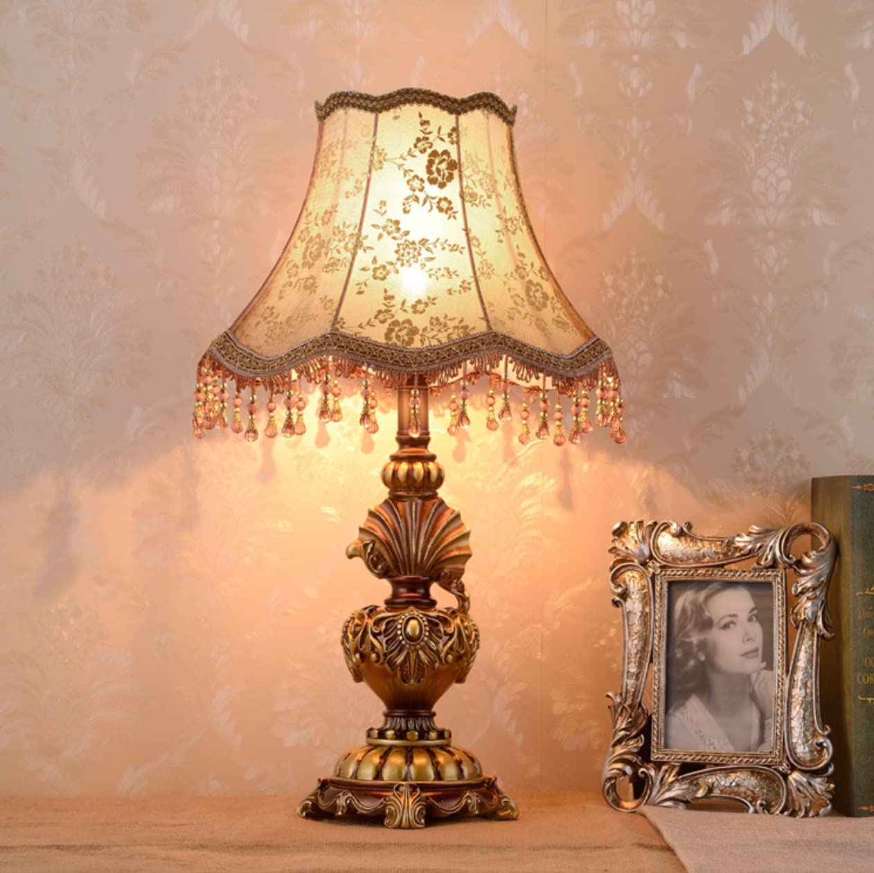 Victorian Nachttischlampe – Handgefertigt Mit Spitzenschirm & Antiker Resin-Basis, 55 Cm Hoch, E27 Fassung