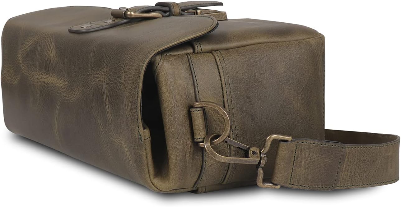 One-Day Sale: Up to 50% Off MegaGear Torres Genuine Leather Camera Messenger Bag for Mirrorless, Instant and DSLR Cameras