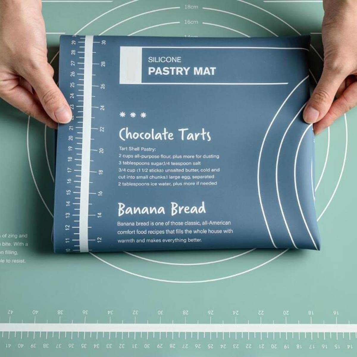 Tapis de Pétrissage en Silicone Set 3 Pièces Tapis de Pâtisserie avec Mesure Rouleau à Pâtisserie Cutter Compteur Large Gâteau Cuisson Pâte à Biscuits Tapis-Chine, Bleu Ensemble