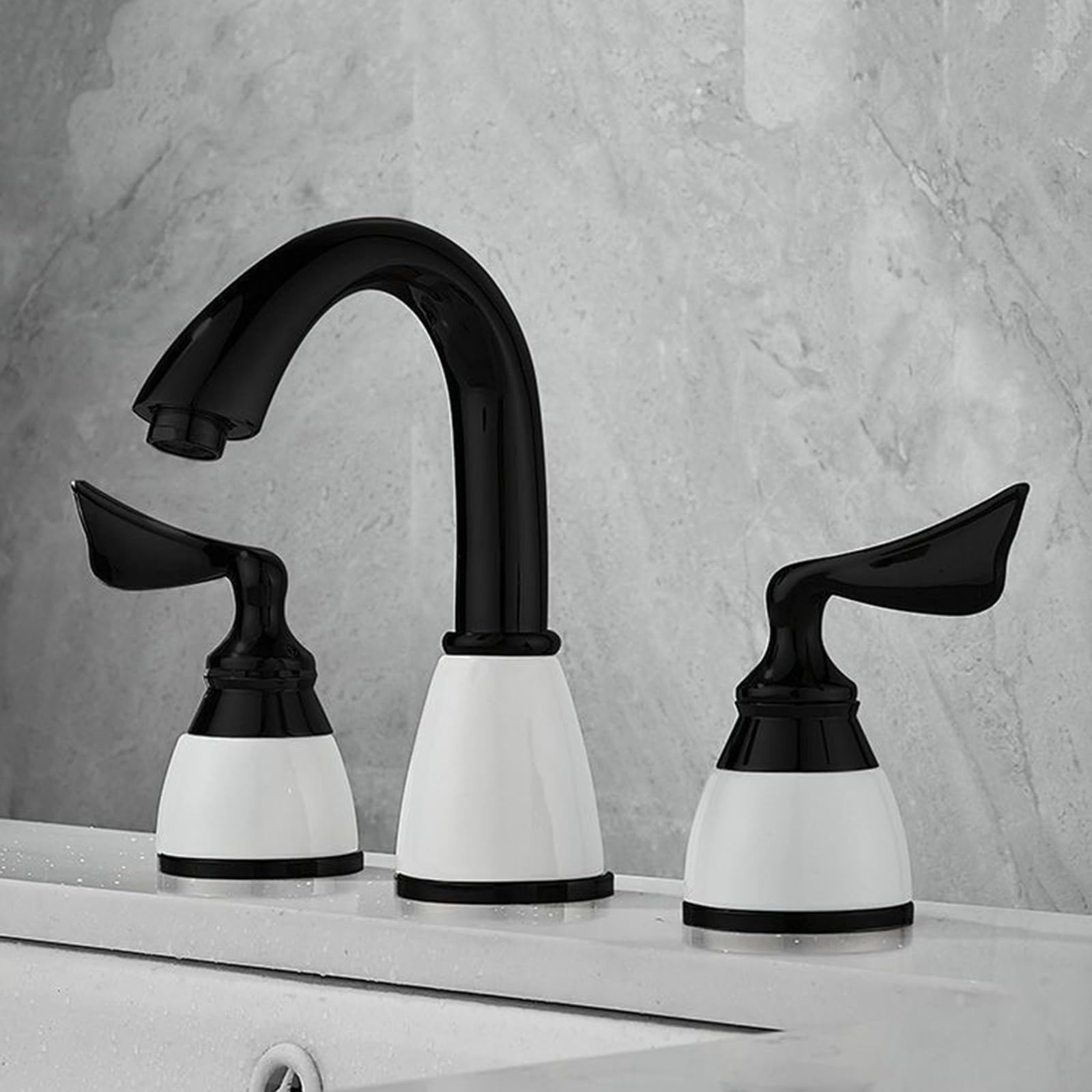 Robinet à 360 degrés en laiton pour remplacer un mitigeur de lavabo classique et gagner de la place