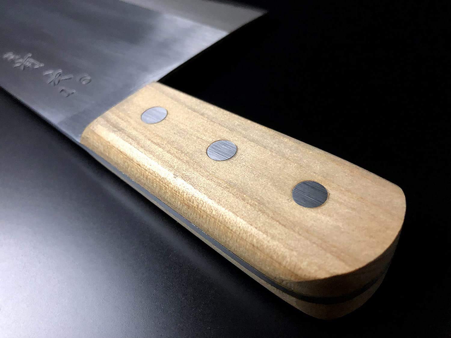 Amazon.co.jp: 有次 包丁 中華包丁 180 mm 白鋼2 築地 ARITSUGU 柄 名