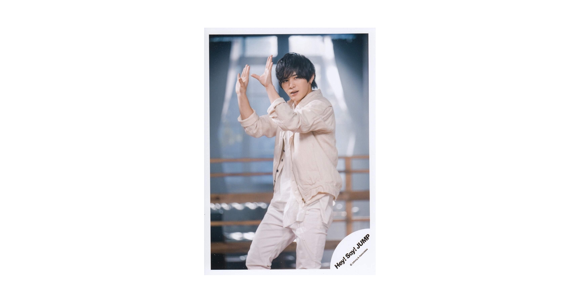 山田涼介☆生写真Hey!Say!JUMP☆おまけあり！ Amazon.co.jp: Hey! Say! JUMP 公式生写真（山田涼介）HAL00117 : おもちゃ