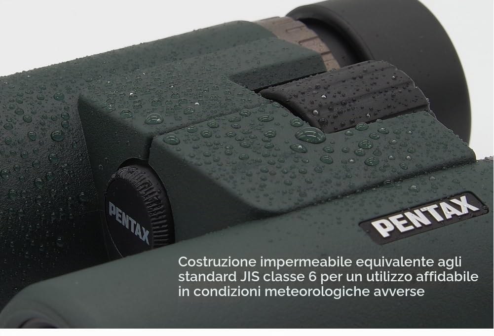 Binocolo PENTAX AD 7x32 ED per l'osservazione naturalistica, con multi-rivestimento ottico completo e struttura impermeabile.