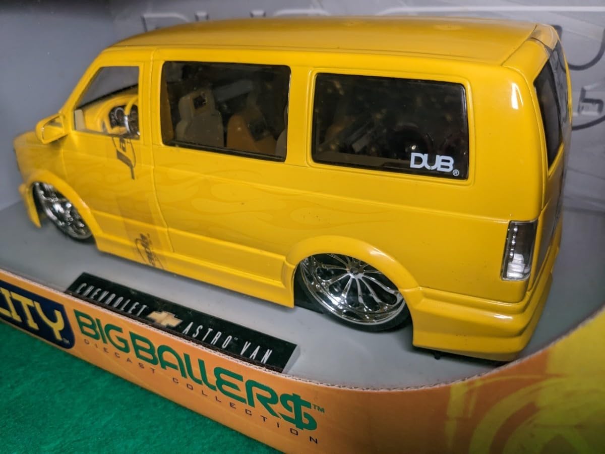 Amazon.co.jp: アストロ CHEVROLET ASTRO VAN DUB ファイヤーイエロー