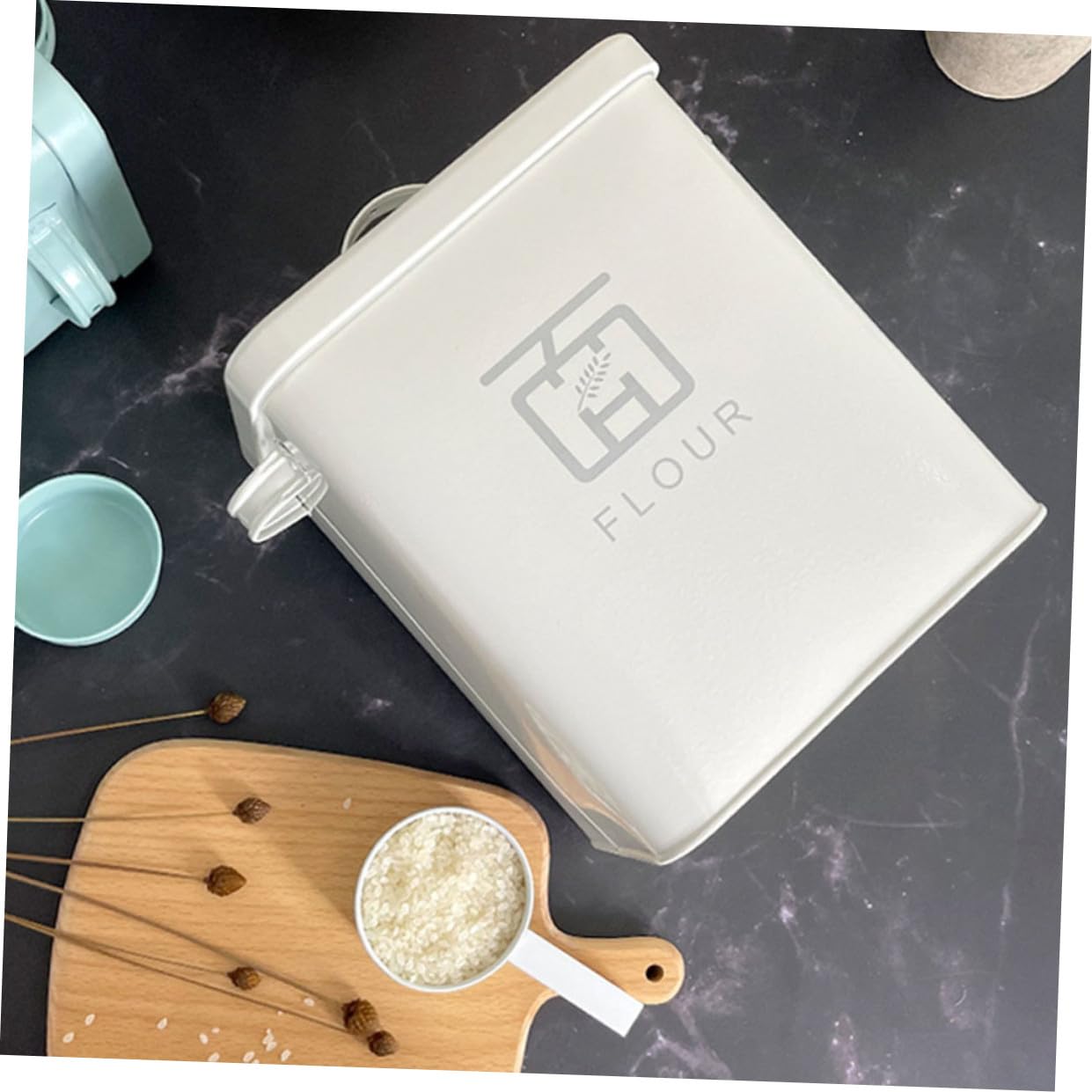 Zerodeko Haushalts Reisbox aus Eisen, Weiß, Multifunktional | Mehlaufbewahrungseimer, Sichere Lagerung, Küchenaccessoire für Vorräte