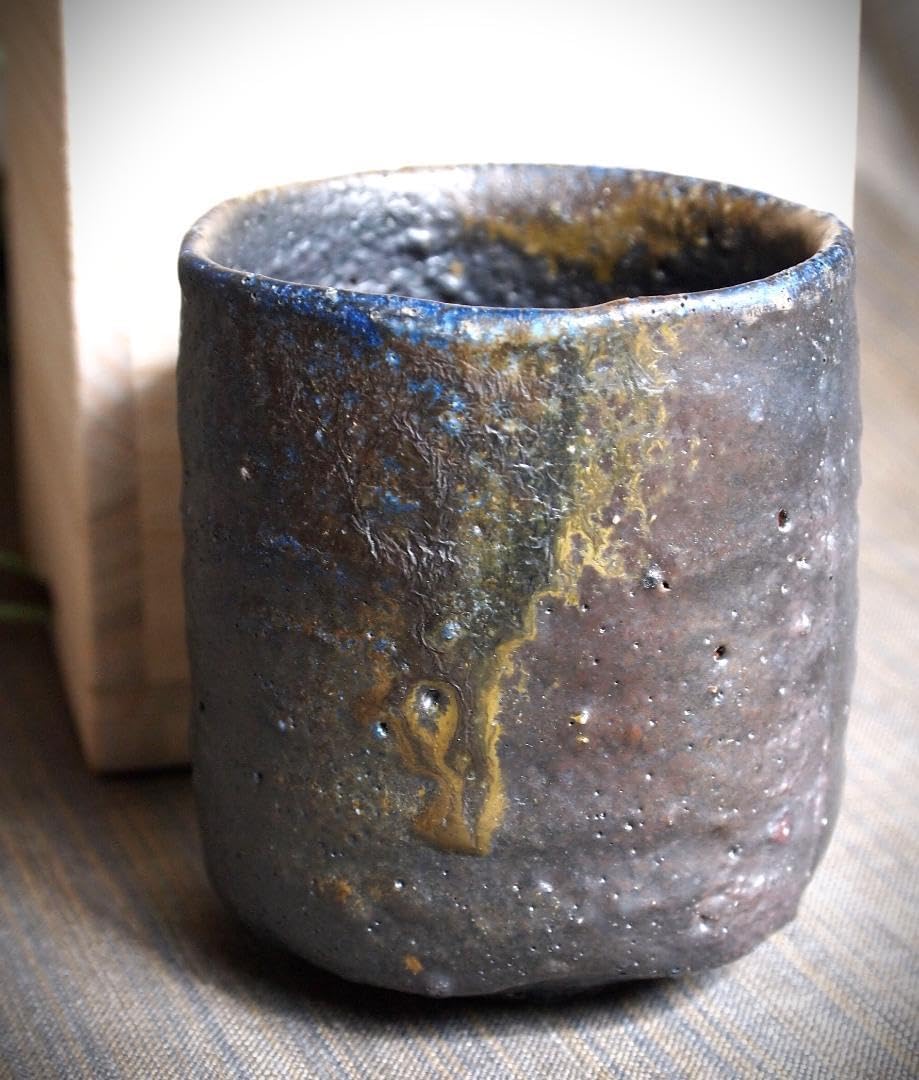 人気作家★森本良信【師：安倍安人】★黒備前【コバルトブルー】湯のみ★合箱 作家 森本良信 師：安倍安人 黒備前コバルトブルー湯のみ合箱 2025年