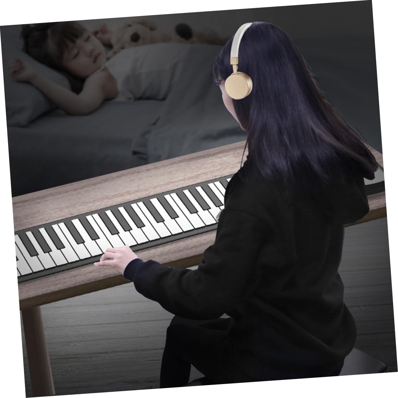 Pianoforte Elettronico Arrotolabile Pieghevole 61 Tasti in Silicone | Nero e Bianco, Portatile e Facile da Riporre, Sensazione Comoda al Tatto