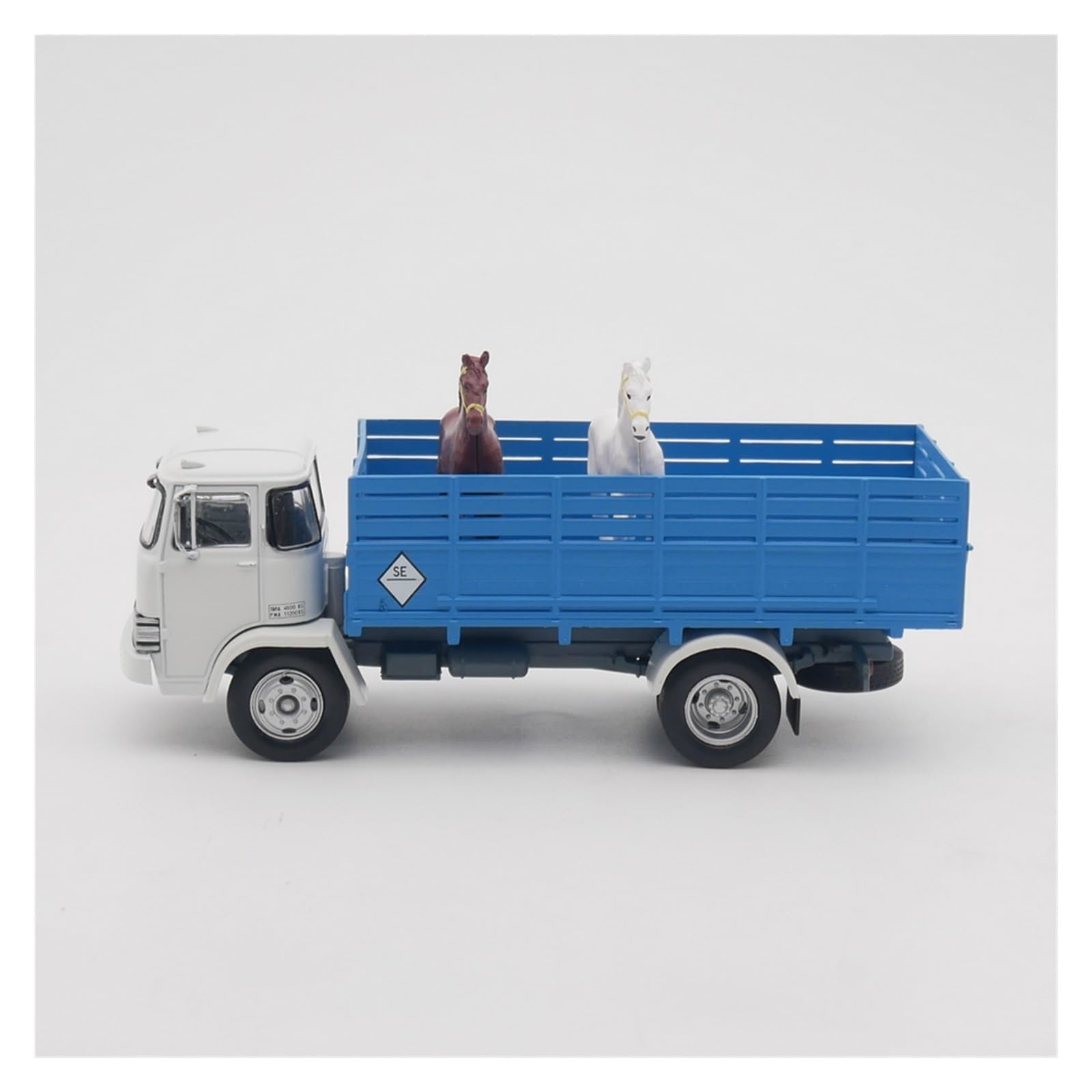 1 43 Per D-700 Ebro Horse Truck Modello Di Auto In Lega Giocattolo In Miniatura Hobby Da Collezione Blu