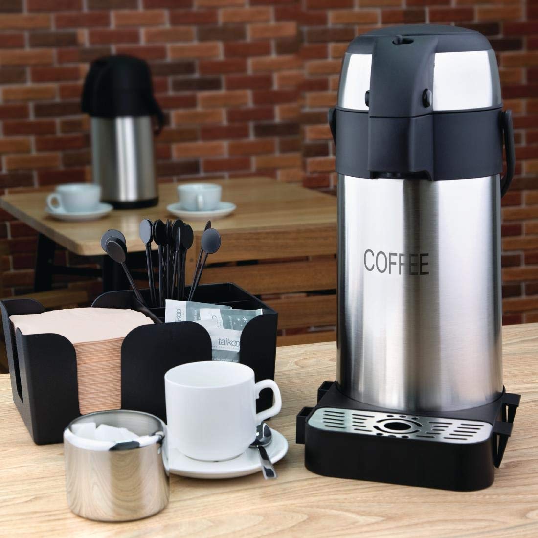 Olympia Pumpkanne Airpot 3 Liter/105,5 oz, Edelstahl, mit Gravur 'Kaffee', doppelwandig isoliert, Sicherheitsverschluss, Ausguss mit Auslaufschutz, DP128