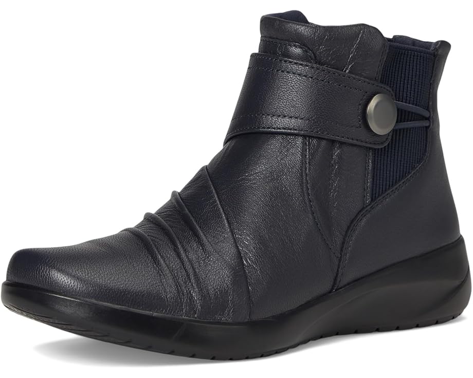 Clarks Kaetlyn Sara - Front View