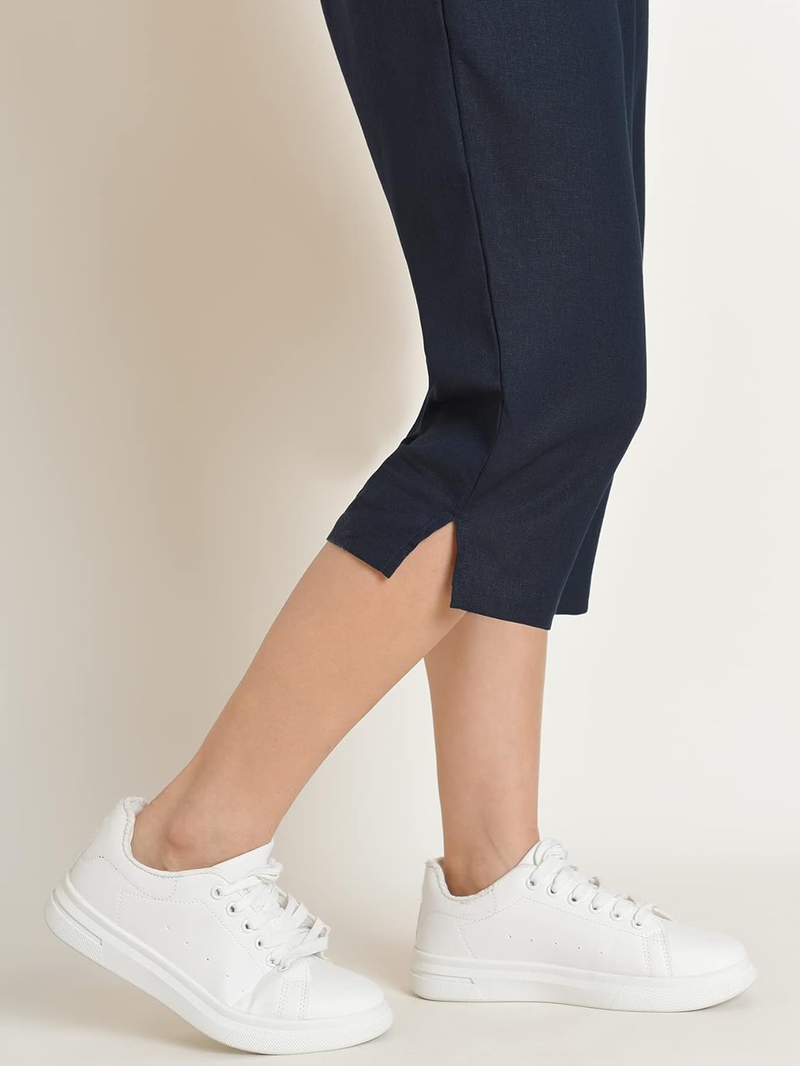 Weintee Women's Petite Linen Capris Capri Pants with Pockets - Image 5