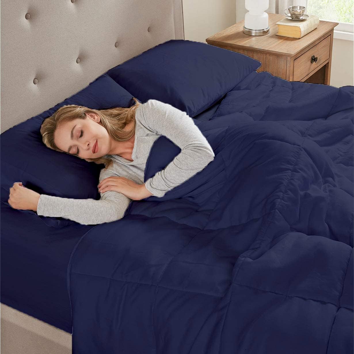 Bedding Quilted Comforter 1 Piece Down Alternative Bed Comforter Duvet Insert with Corner Tabs All Season Breathable Ultra Soft Lightweight Grand King Size 106x106 Navy Blue