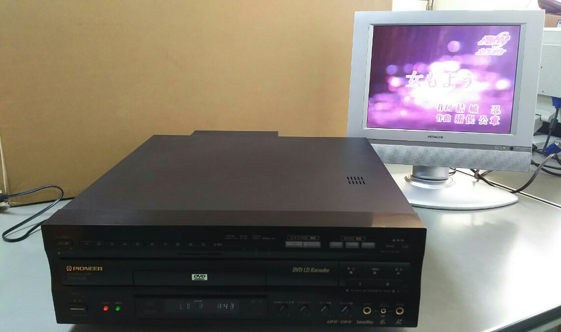 Amazon | Pioneer DVD/LDコンパチブルプレーヤー カラオケ対応 DVL-K88  