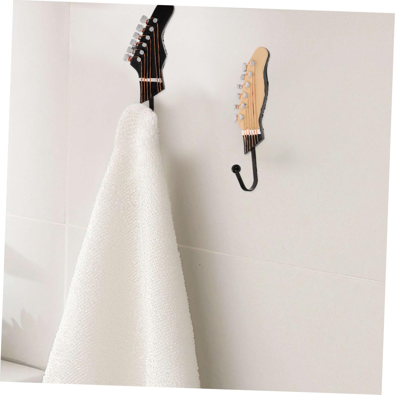 3 Stück Resin Gitarren Wandhaken Dekorativer Schlüssel und Handtuchhalter Kompakte Einzigartiges Musikdesign Einfache Montage für Flur Schlafzimmer für Musikliebhaber
