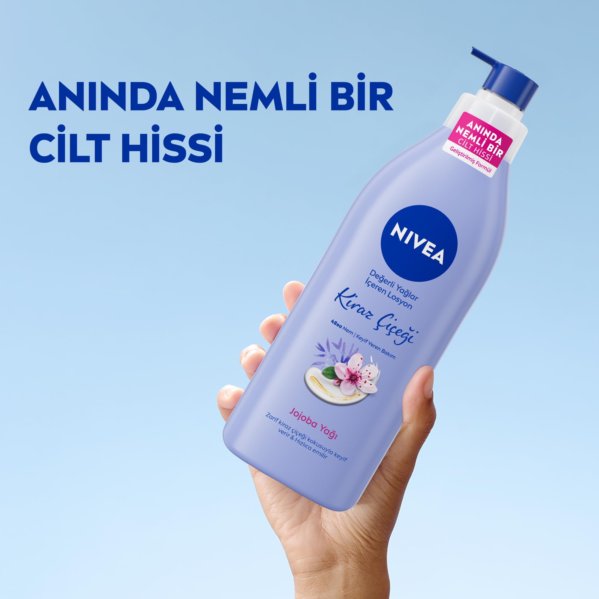 NIVEA Değerli Yağlar İçeren Vücut Losyonu Kiraz Çiçeği & Jojoba Yağı, 400 ml, Normal ve Kuru Ciltler için, 48 Saat Nemlendirme, Hızlı Emilen Losyon (3 paketi)