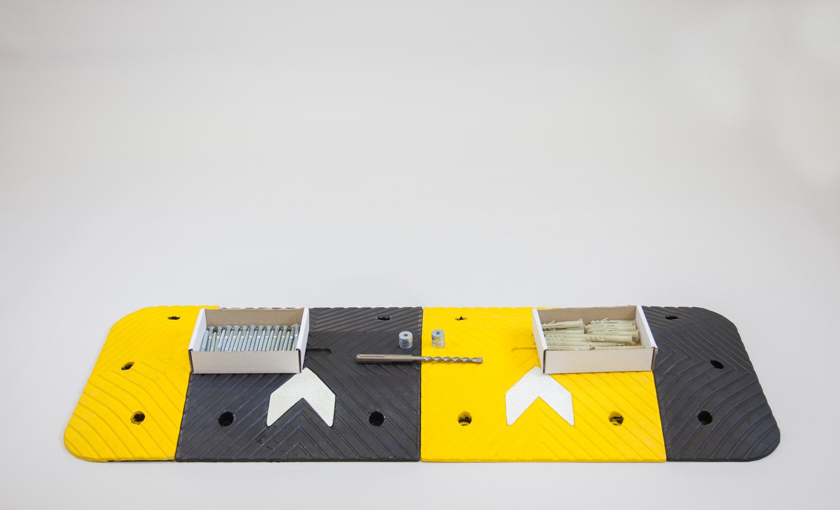 The Ramp People 5mph Speed Bump Kits 1m - 8.5m - 75mm High - Includes Fixings (1500mm)