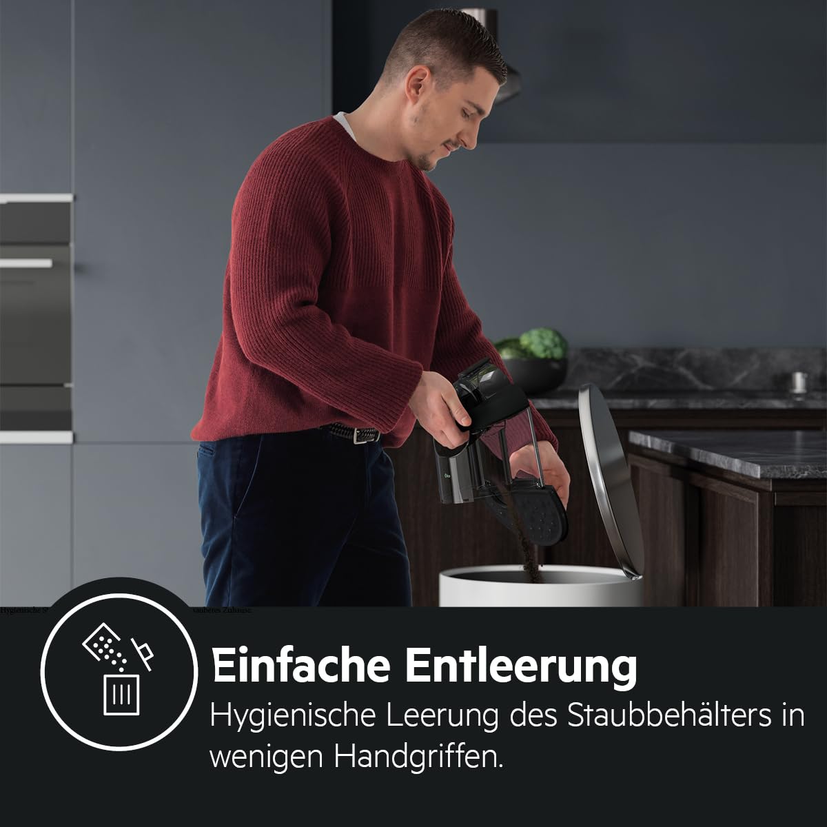 AEG CLEAN 6000 ÖKO Staubsauger beutellos, ETM Testsieger, 60 Prozent Recyclingmaterial, 550 W, Zusatzdüsen, Softräder, 74 dB(A), 12 m Aktionsradius, 1,6 l Staubbehälter, Schwarz, AL61C2ÖKO
