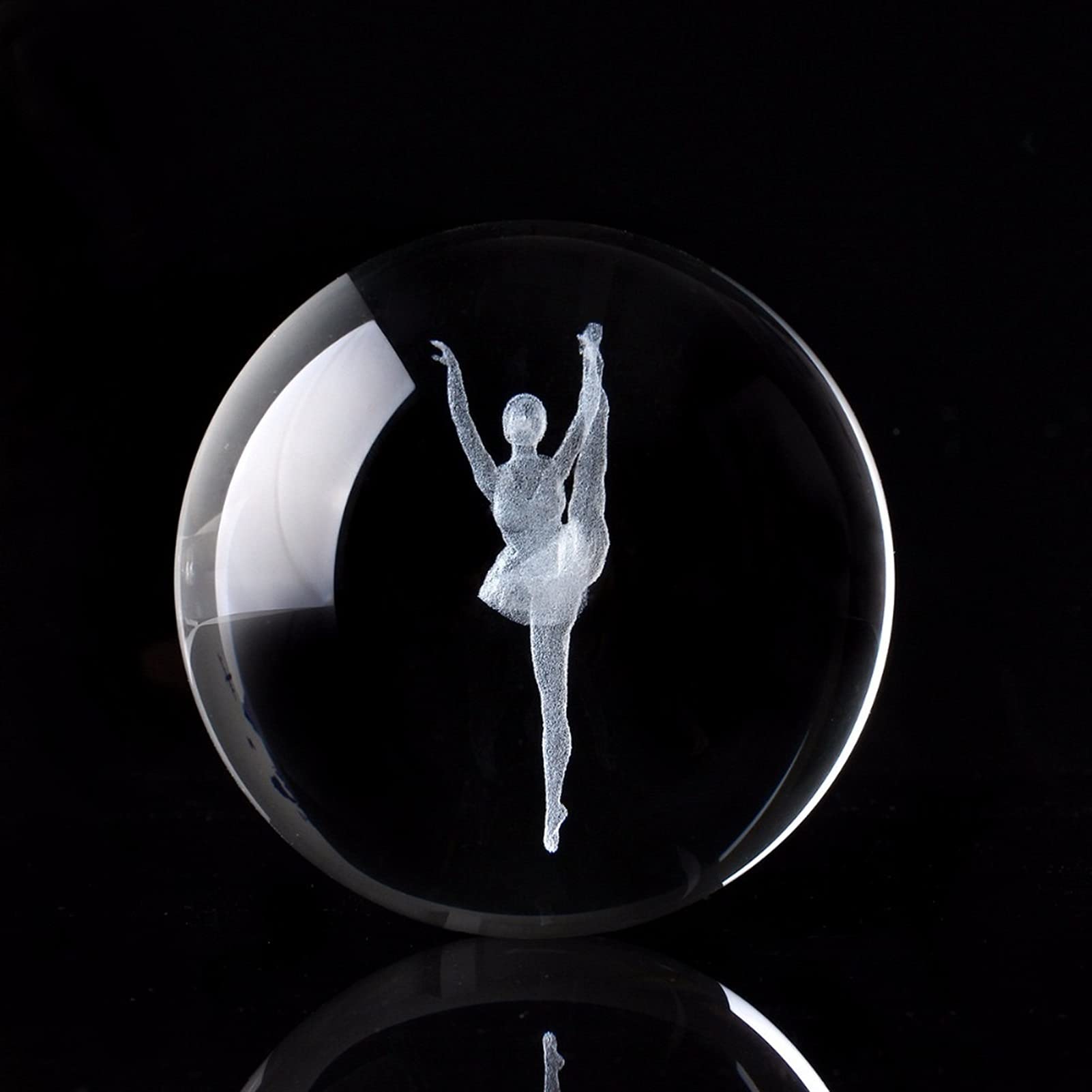 bola de cristal (en la magia occidental) 6 / 8cm Bola de cristal transparente Láser 3D grabado Ballet Bailarín Vidrio Bola decorativa Feng Shui Art Decor Accesorios Miniaturas Regalos bola de cristal(