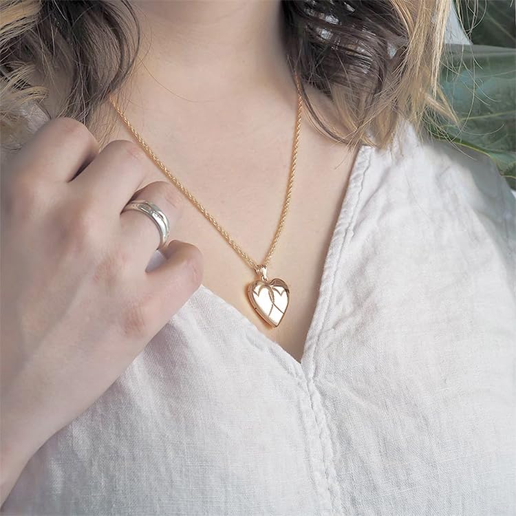 PicturesOnGold.com 14K Gold Filled Yellow Interlocking Hearts Heart Locket 2/3 Inch X 2/3 Inch with Engraving3